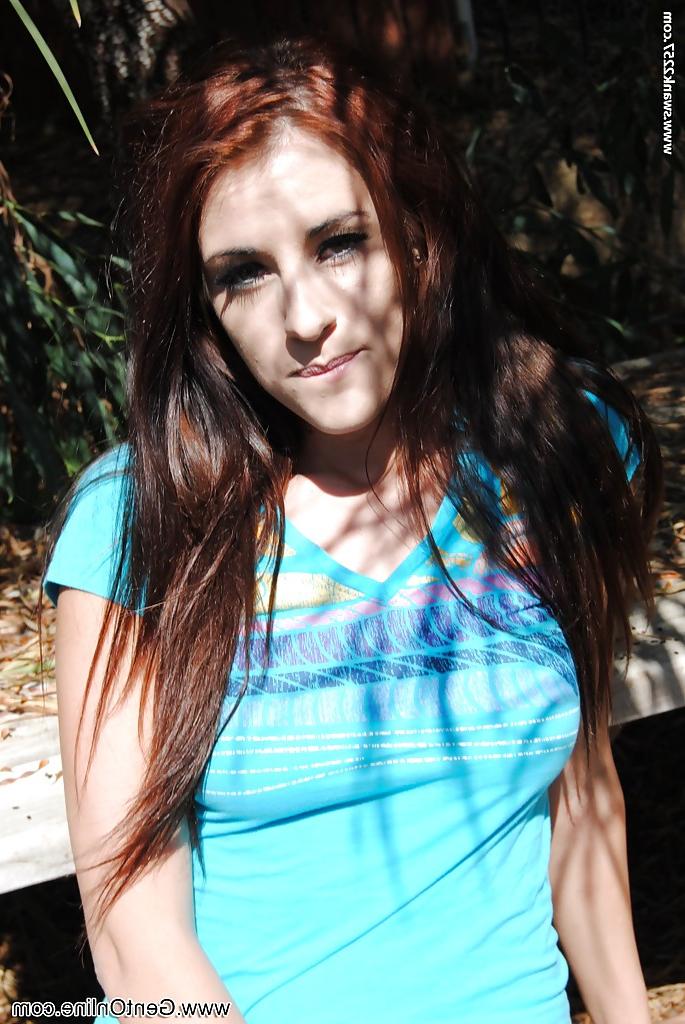 16P Amateur chick Tabitha B lets her perfect big natural boobs loose in forest