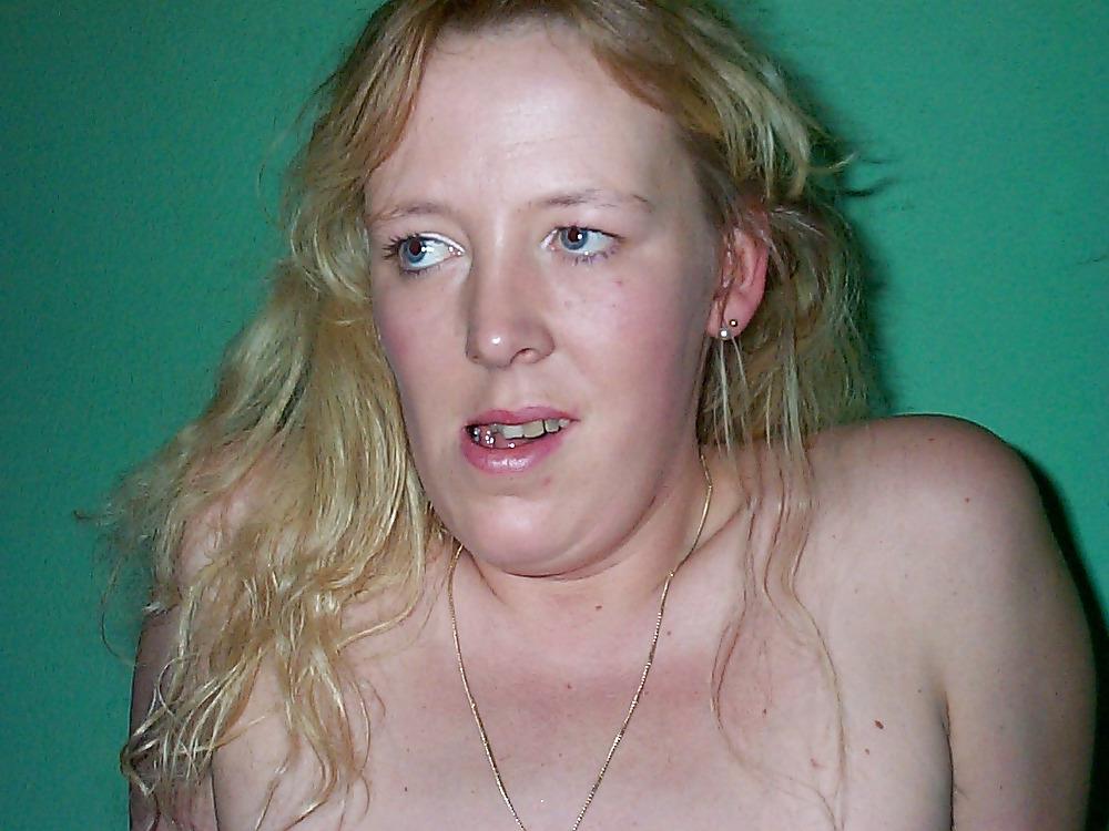 25P ONE OF MY HEROIN WHORES  C5M