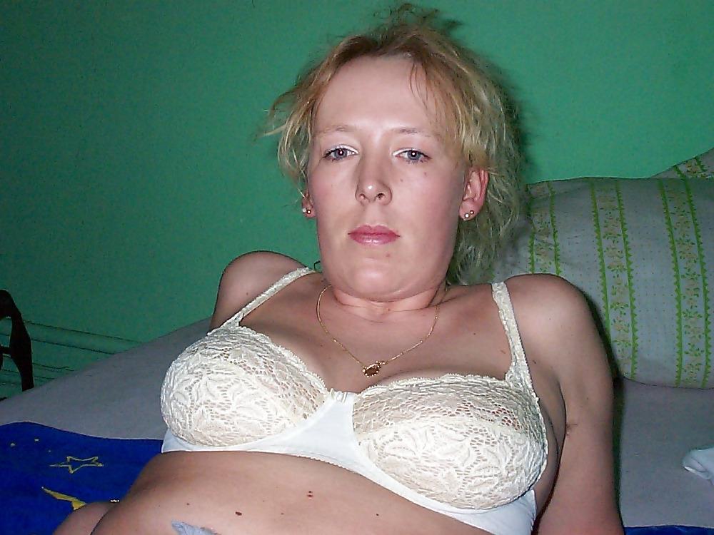 25P ONE OF MY HEROIN WHORES  C5M