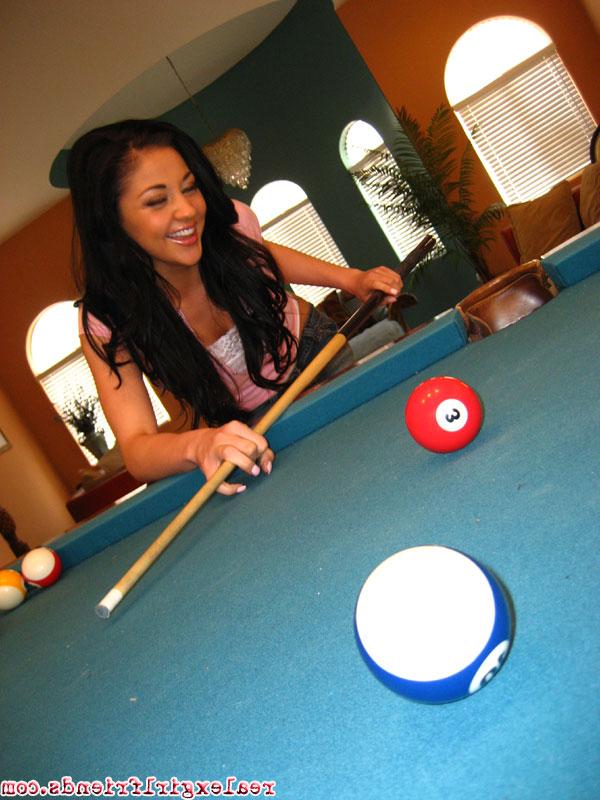 16P Amateur babe Audrey Bitoni shows her shaved cunt on the pool table