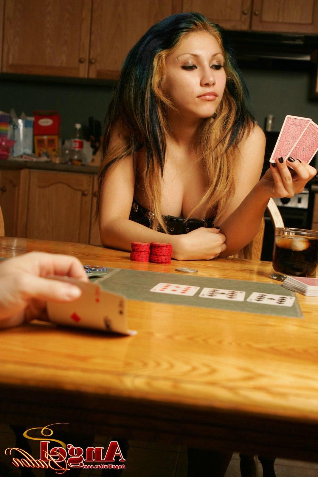 15P Pics of Angel Button playing strip poker