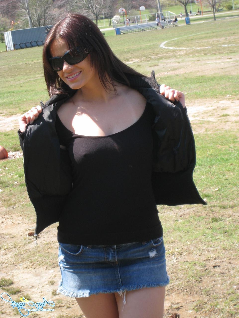 16P Ann Angel gives you a look up her skirt