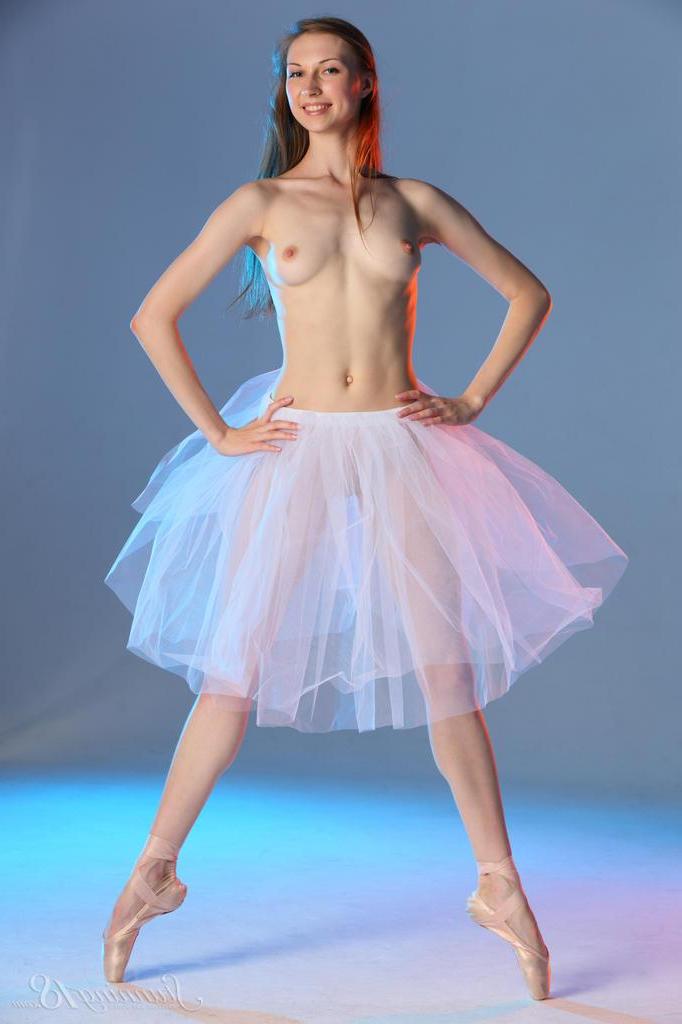 16P Beautiful ballerina Annett A displays her moves in "Tutu"