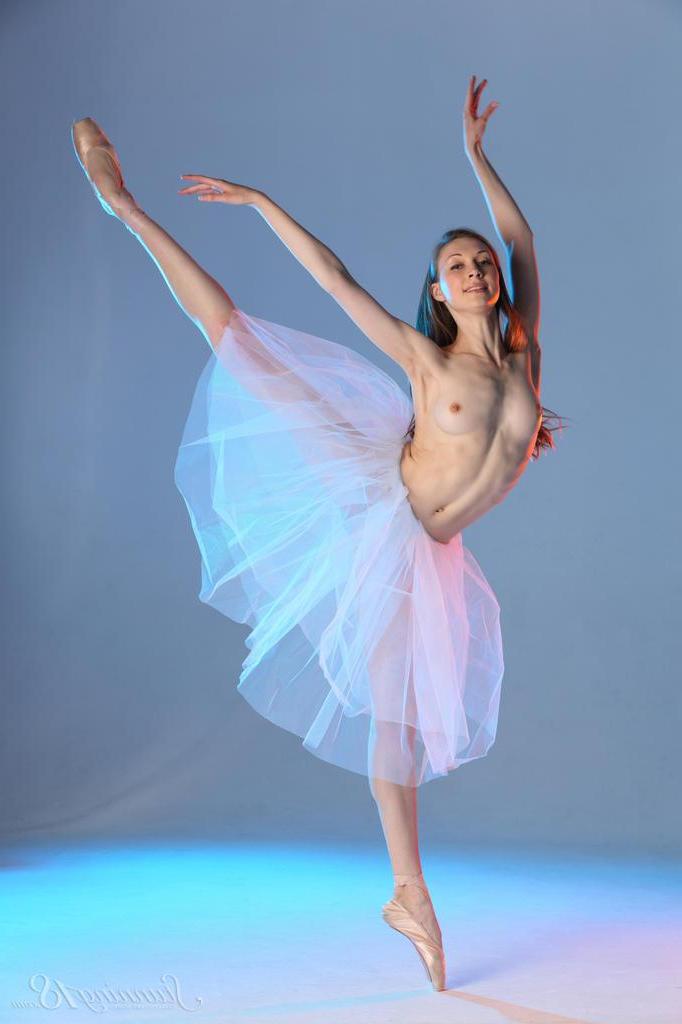 16P Beautiful ballerina Annett A displays her moves in "Tutu"