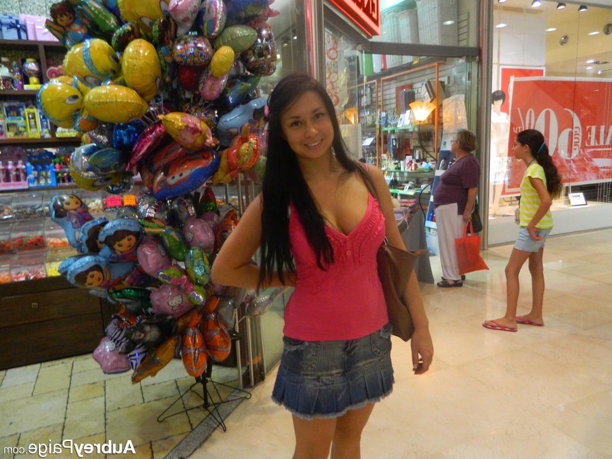 15P Hot teen Aubrey Paige takes selfies of her tits in the mall change room