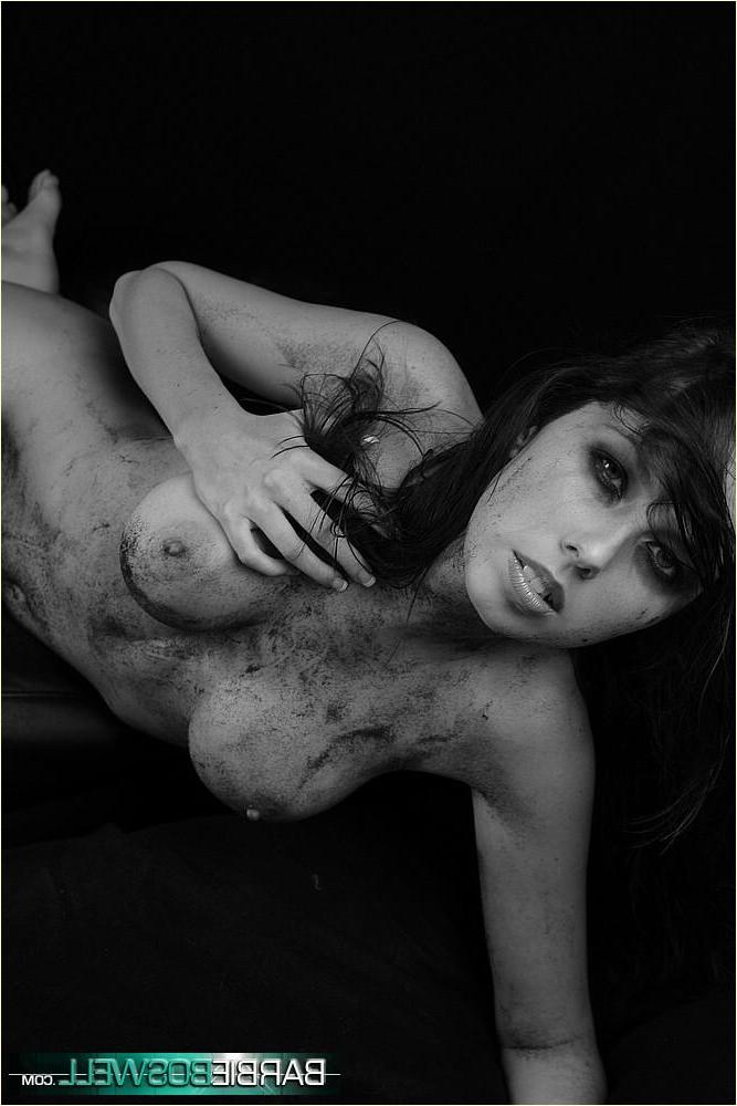 20P Pictures of teen star Barbie Boswell giving you a hot goth tease