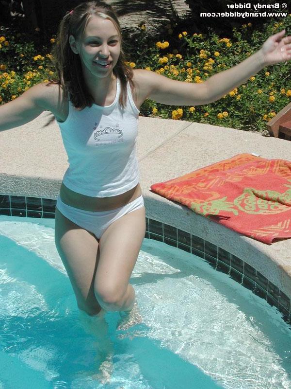 12P Brandy didder in the pool