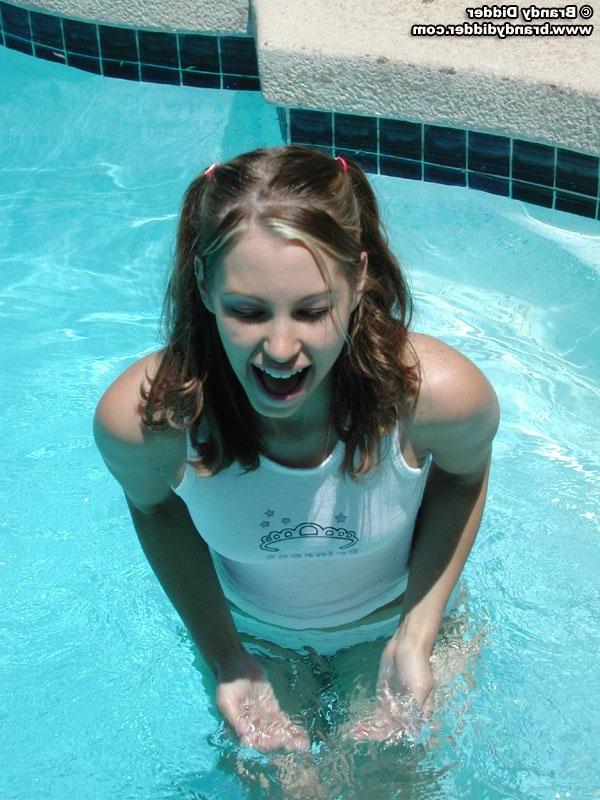 12P Brandy didder in the pool