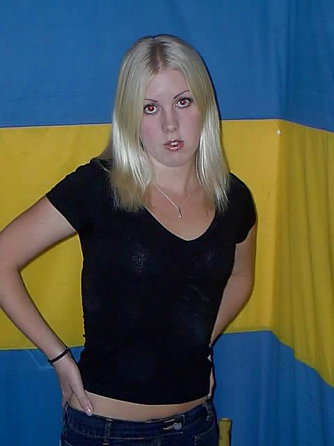 25P Swedish Girl