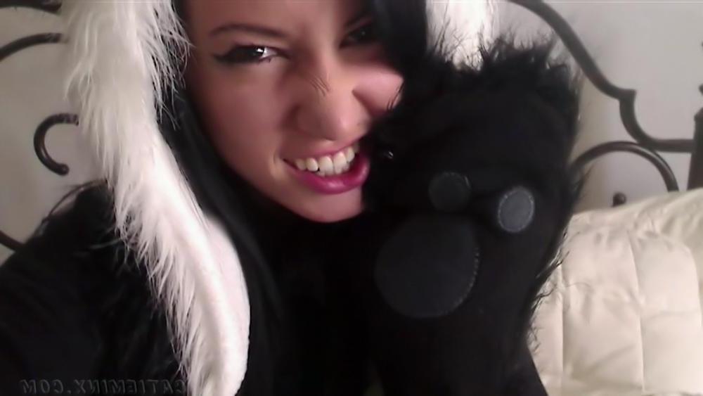 15P Freaky Catie Minx is a bad little panda bear finger banging herself to orgasm