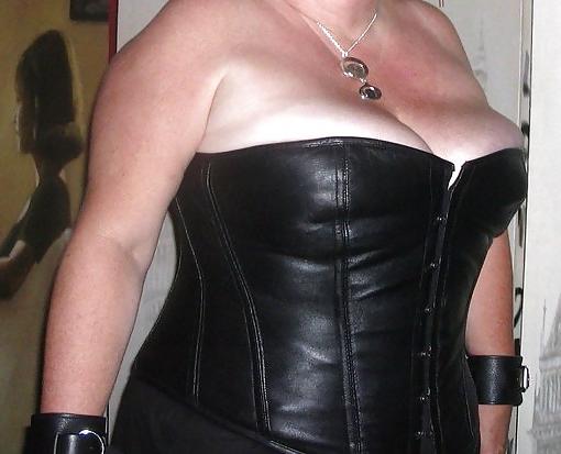 10P Mature-BBW-ladies 30
