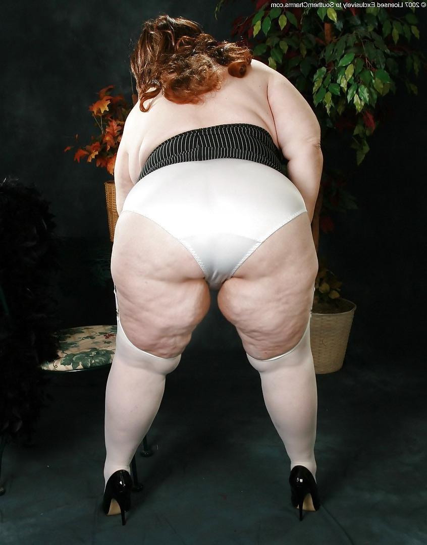 25P Mature BBW-ladies 24