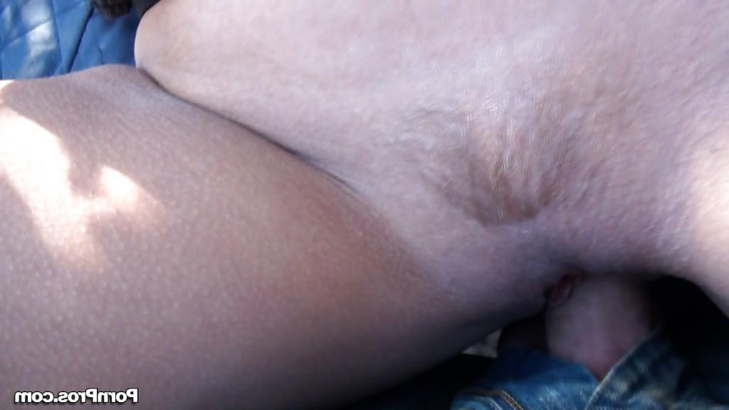 16P Spicy as fuck blonde Diana Doll gets screwed deep in her tight puss