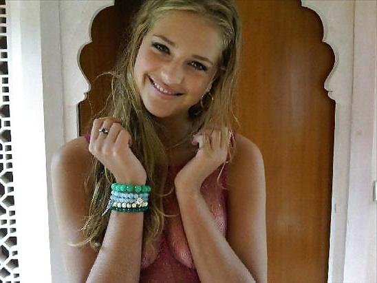 25P Esti Ginzburg (Israeli Model) - 05.05.10