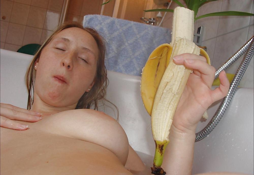 25P Banana bath