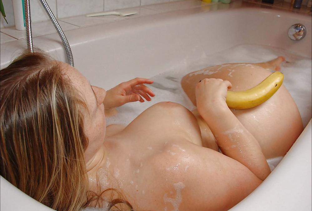 25P Banana bath