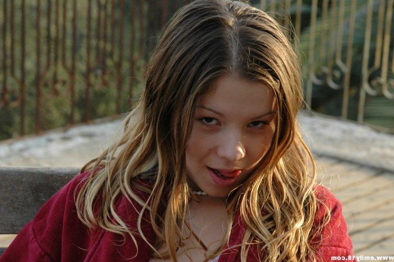 15P Emily being a tease outside