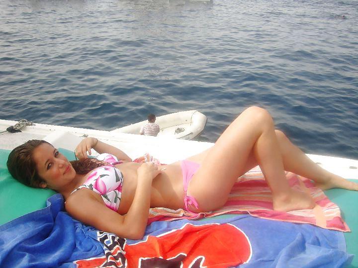 6P Hot Swiss Girls