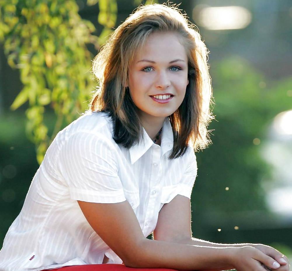 15P Promi-Wichsvorlagen (celebs) VII - Magdalena Neuner
