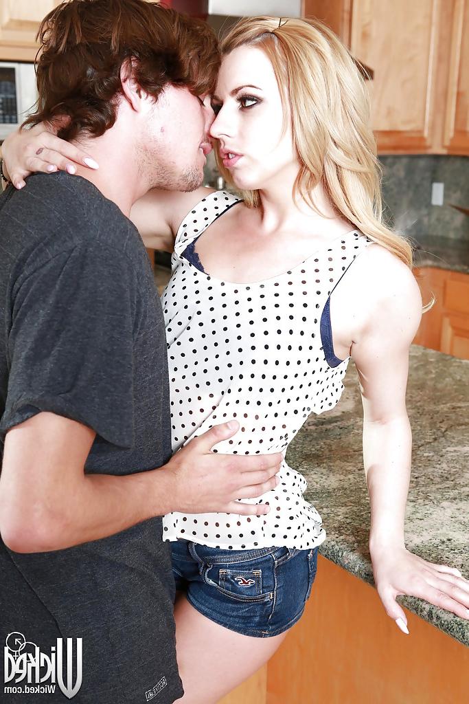 16P Foxy blonde Lexi Belle gives a blowjob and gets nailed tough in the kitchen