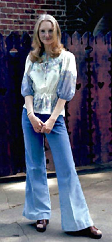 17P Vintage College Co-ed
