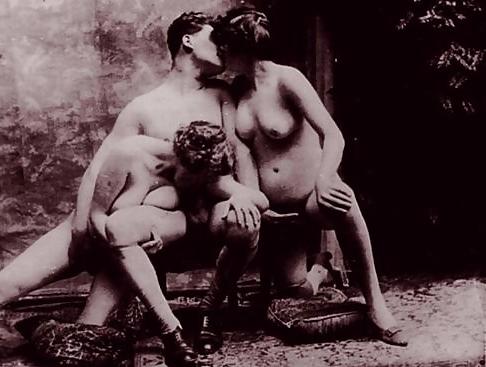 20P Vintage blowjob.