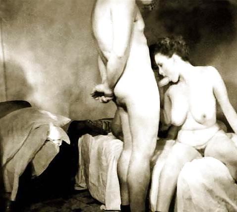 20P Vintage blowjob.