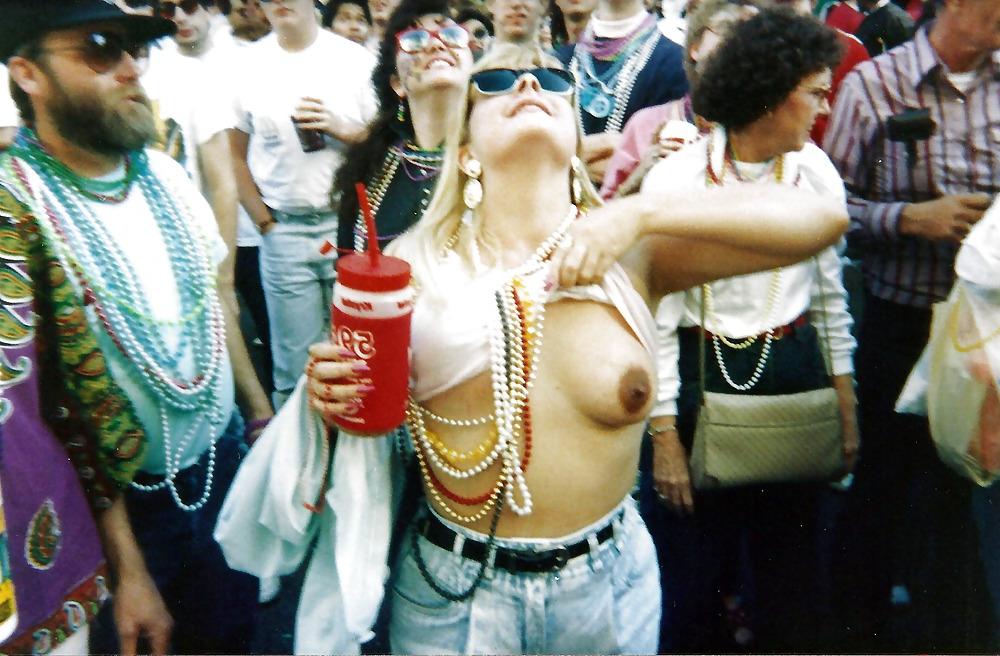 7P Vintage Mardi Gras