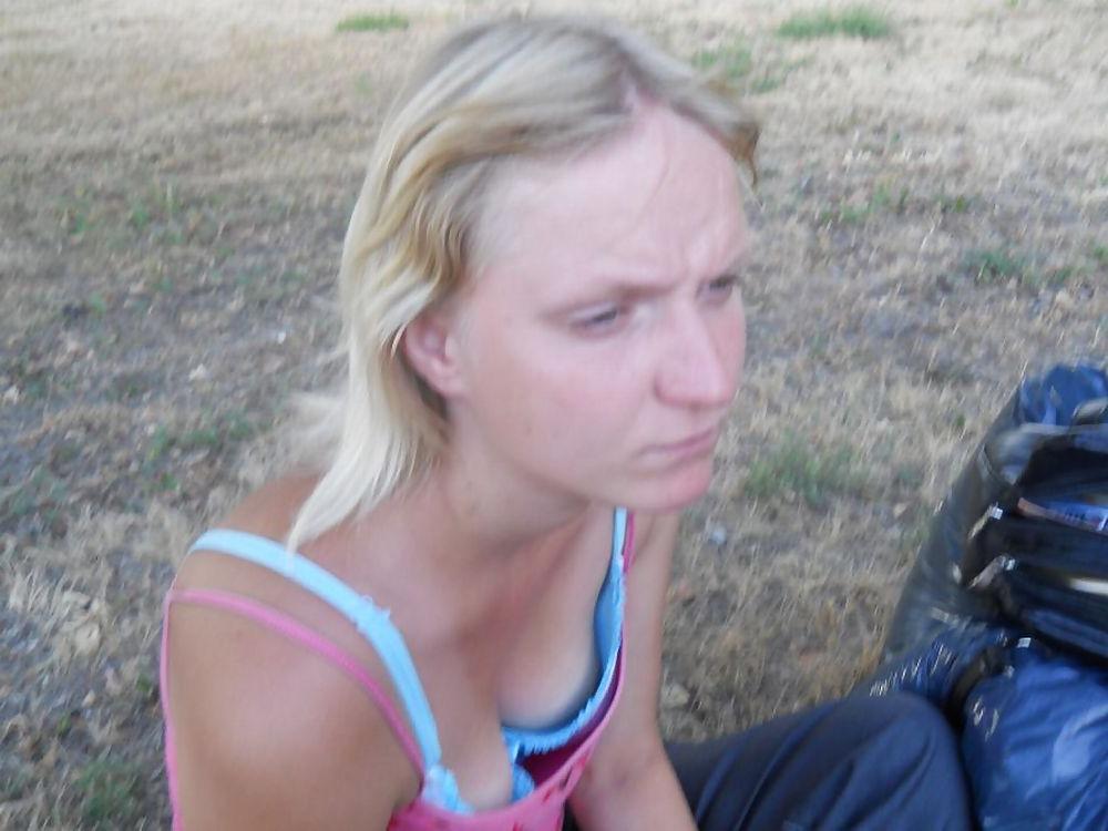 5P My Polish cousin waiting for her boyfriend
