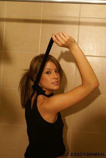 15P Pictures of Jasmine Foxxx showing you hot she is