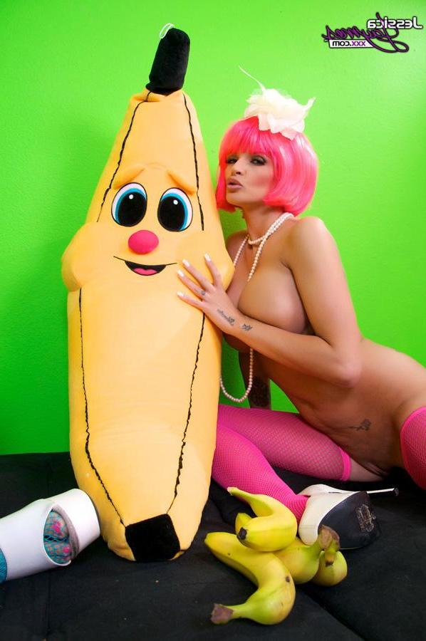 15P Joslyn James and Jessica Jaymes decide they want to play a little dress-up