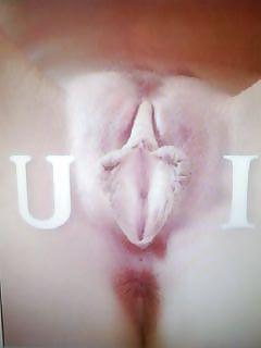 25P Pretty pussy big clits& nipples