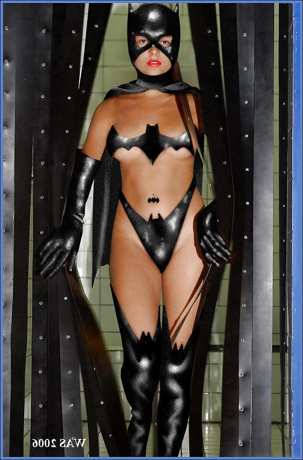 25P Superheroines and Supervillainess