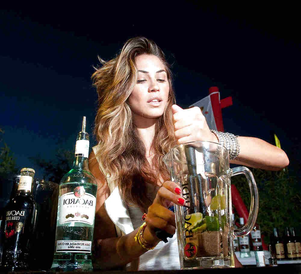 19P Italian showgirl melissa satta