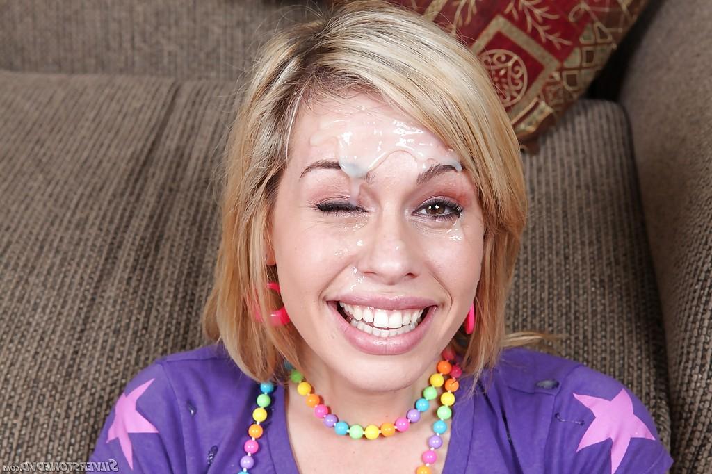 16P Blonde pornstar Tara Lynn Foxx gets chipmunked by big dick while giving bj