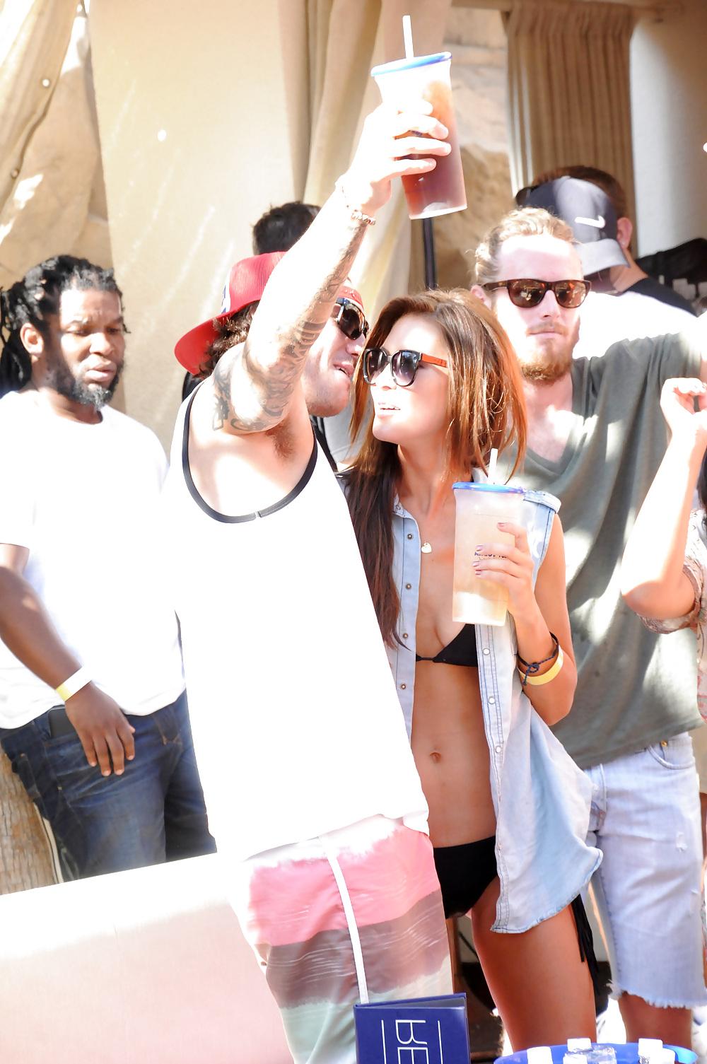 13P Audrina Patridge Wyclef Jeans poolside concert in Las Vegas