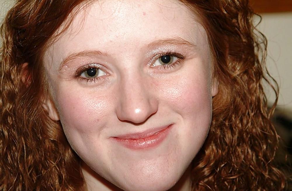 25P AMY - SO YOUNG, SEXY AND HORNY