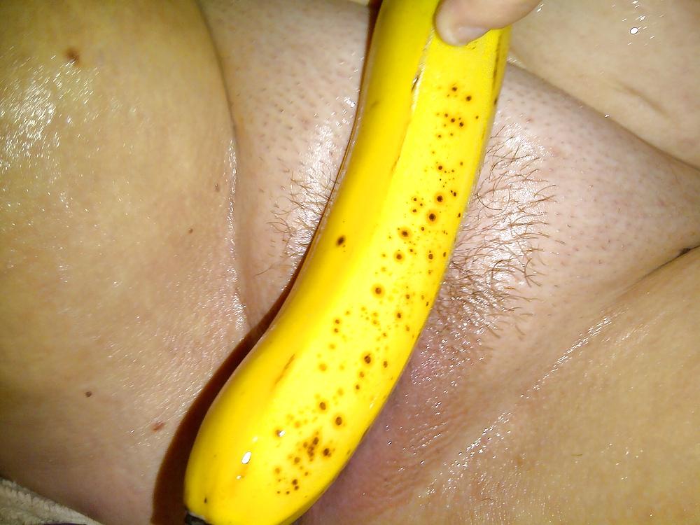 24P Me my hungry wet pussy and a banana