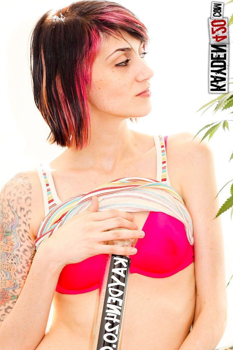 16P Pictures of teen chick Kayden 420 craving you inside of her