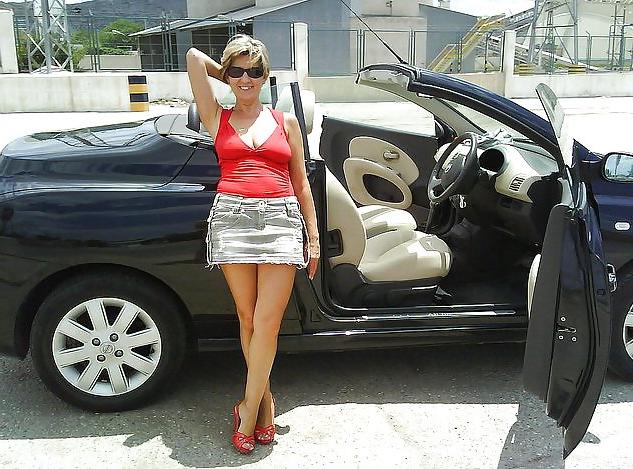 25P Azzurra Milf Slut
