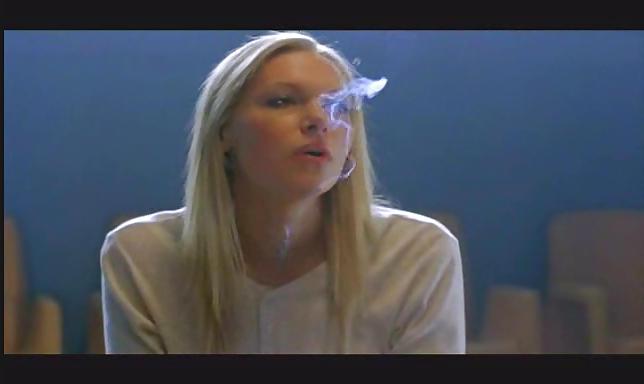 25P Laura Prepon Sucking on Cigarettes