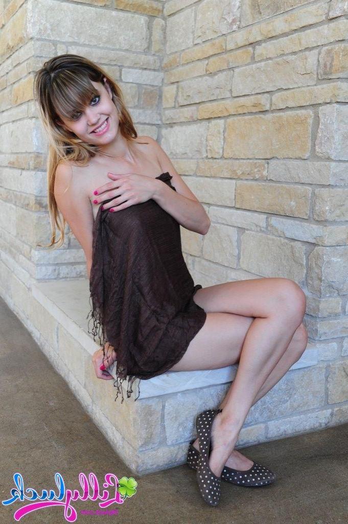 20P Pictures of teen chick Lilly Luck showing you how wet her pussy is
