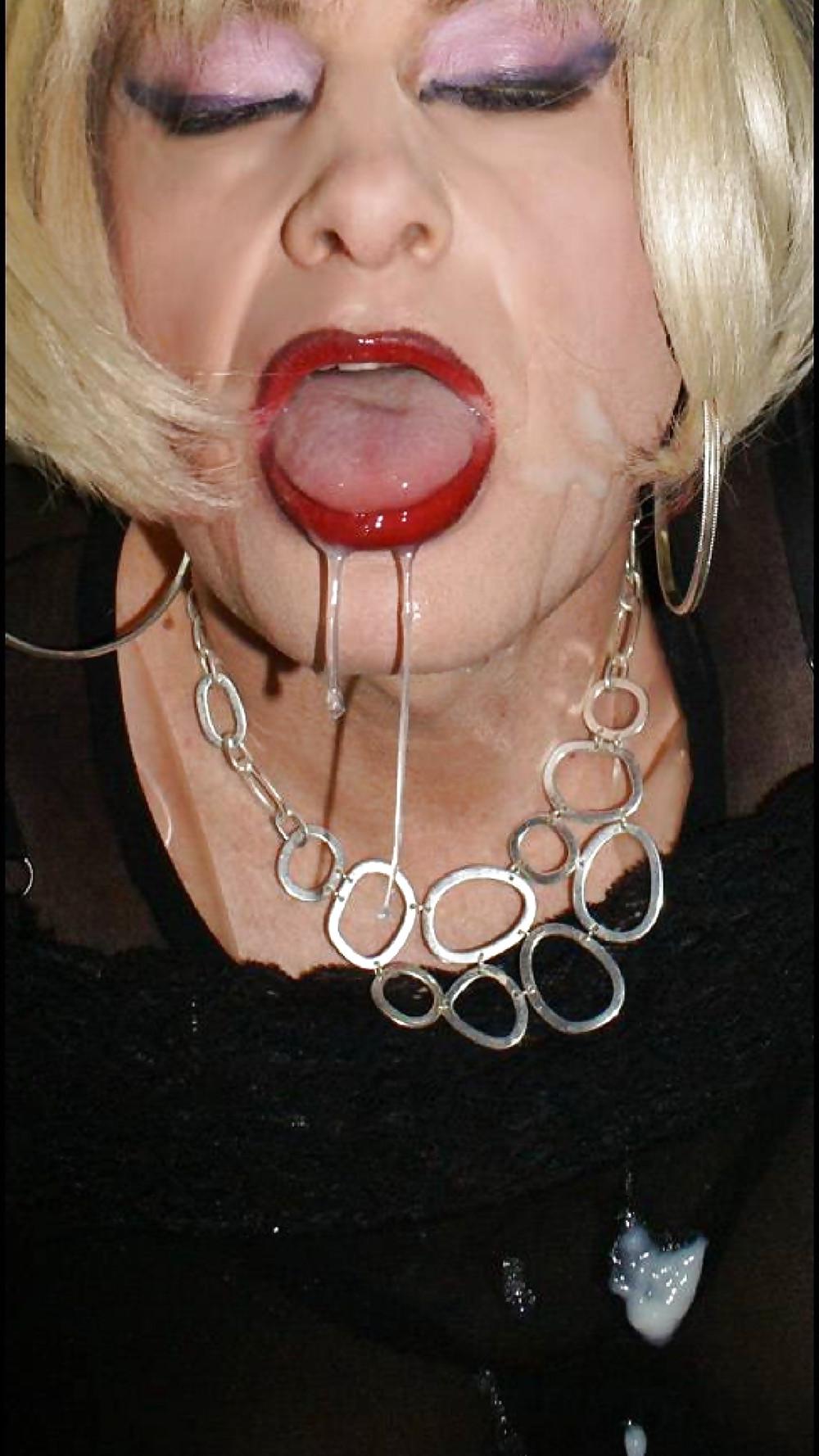 25P CD with his mouth full of cum