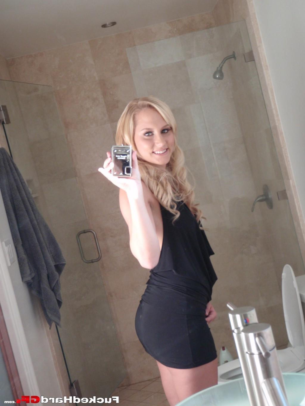 15P Liyla's boyfriend submitted this hardcore sex video of his girlfriend!