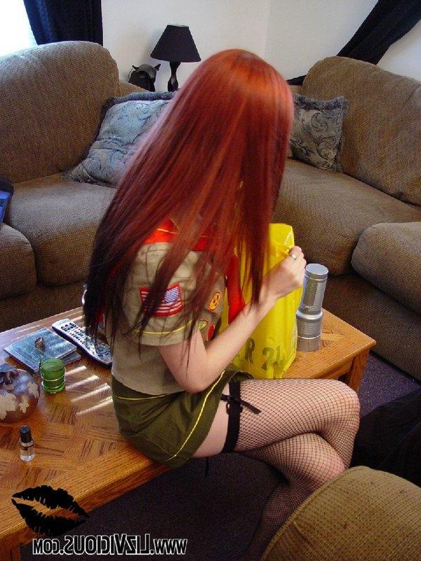 16P Liz uses a fleshlight on her boyfriend