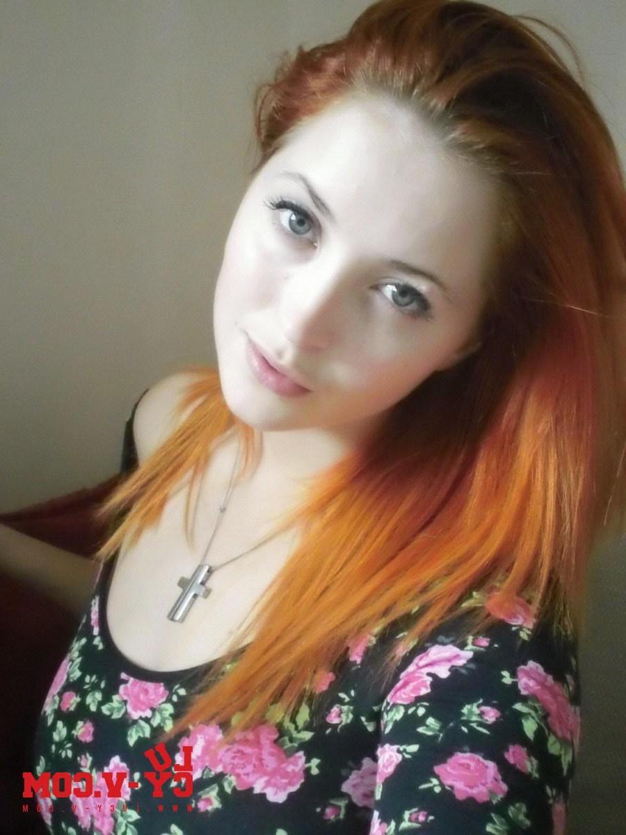 12P Lucy V strips from her floral bodysuit at home showing off her big natural breasts
