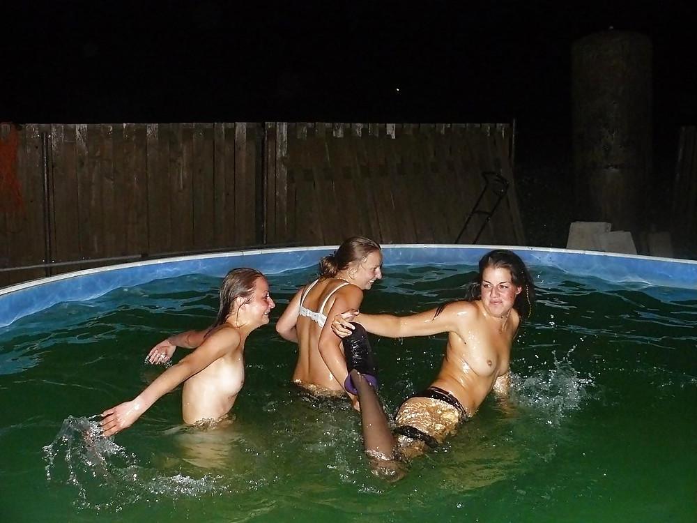 16P Swimming Teens From,SmutDates