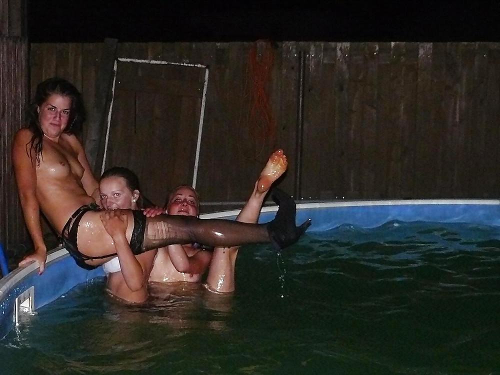 16P Swimming Teens From,SmutDates