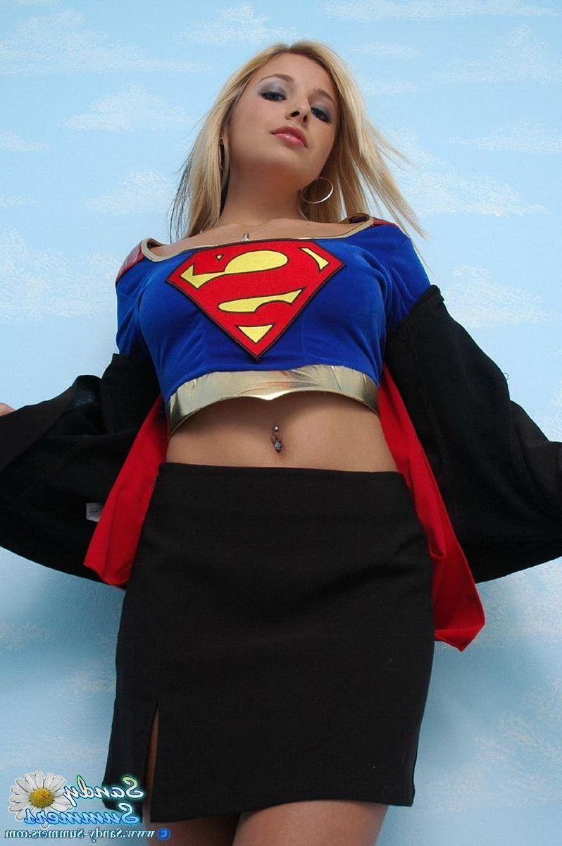 20P Pictures of teen chick Sandy Summers so hot she's a super hero