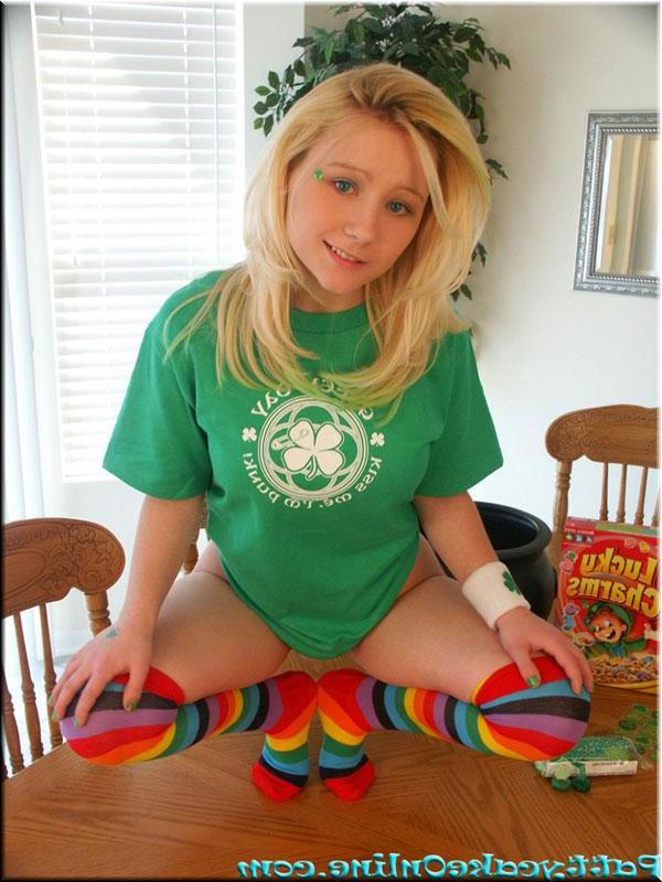 16P Pictures of Pattycake showing some St. Patty's Day love